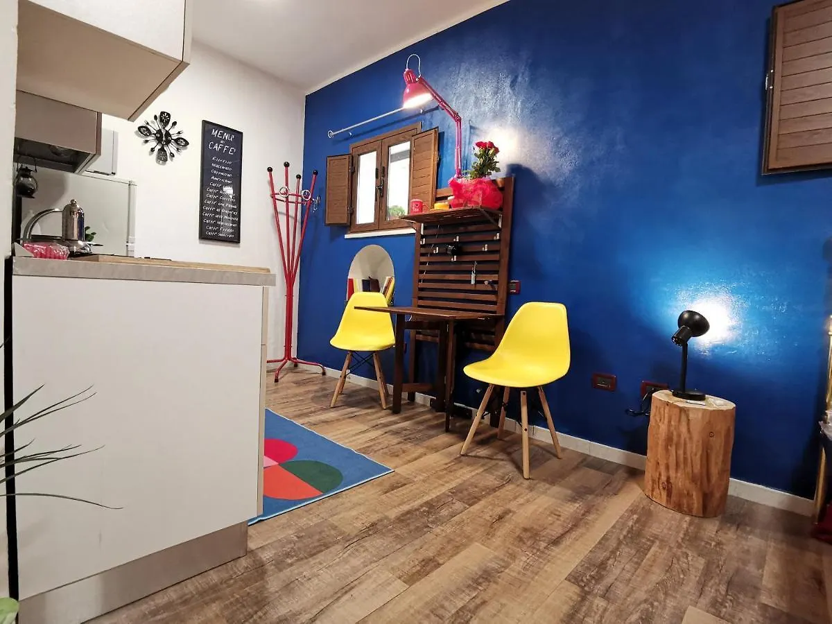 Casuzzamia Apartment Palermo 0*,