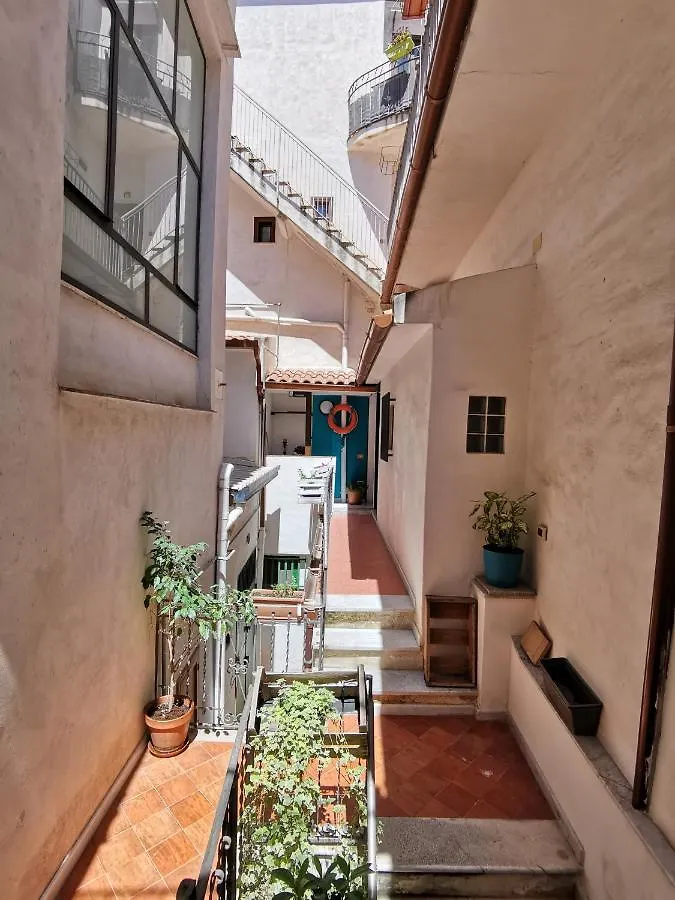 Casuzzamia Apartment Palermo
