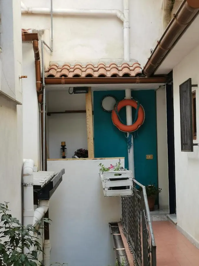 Casuzzamia Apartment Palermo 0*,